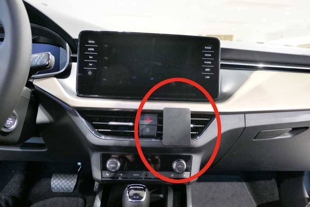 Brodit ProClip, Skoda Kamiq 20-