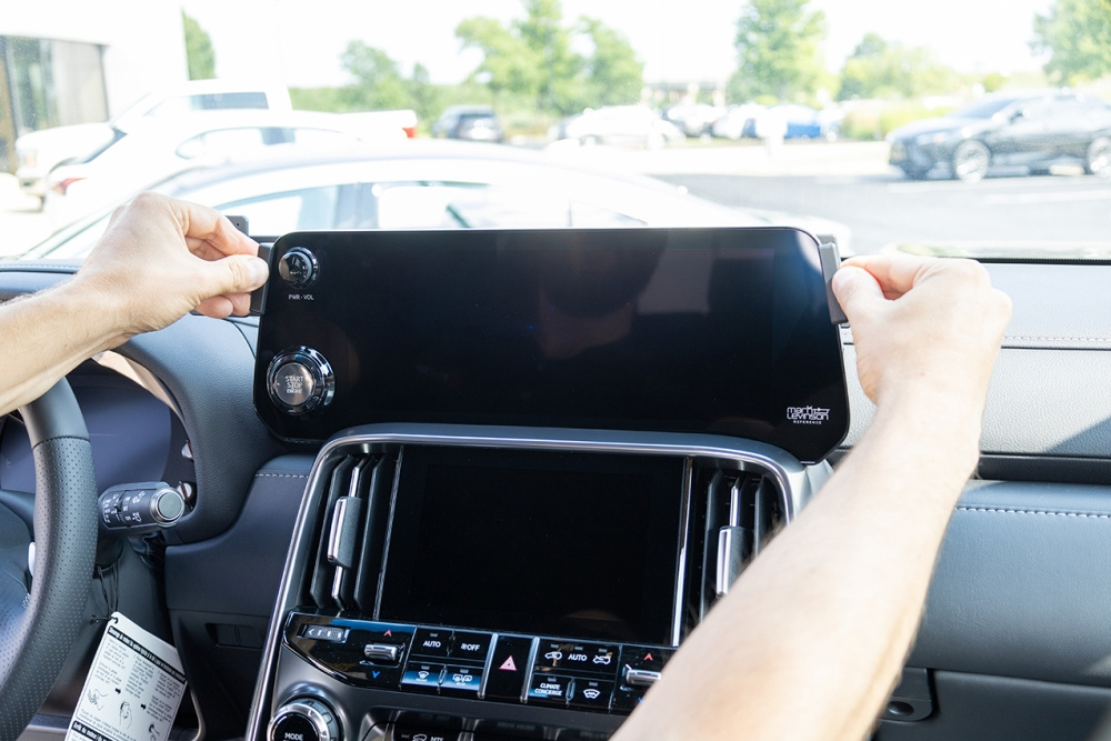Brodit ProClip, Lexus LX Serie 22-