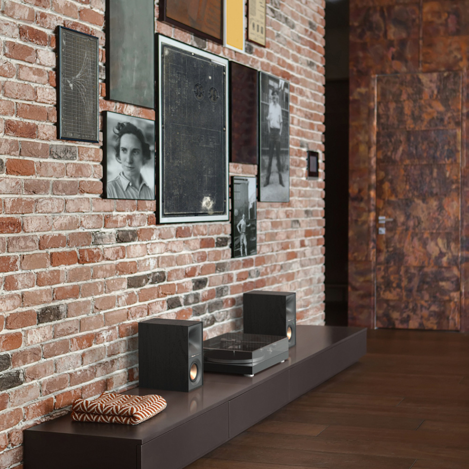 Klipsch R-40PM aktiver Lautsprecher mit Bluetooth, schwarzes Paar