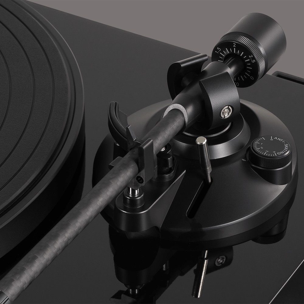 Audio-Technica AT-LPW50PB Plattenspieler mit AT-VM95E-Tonabnehmer, schwarz