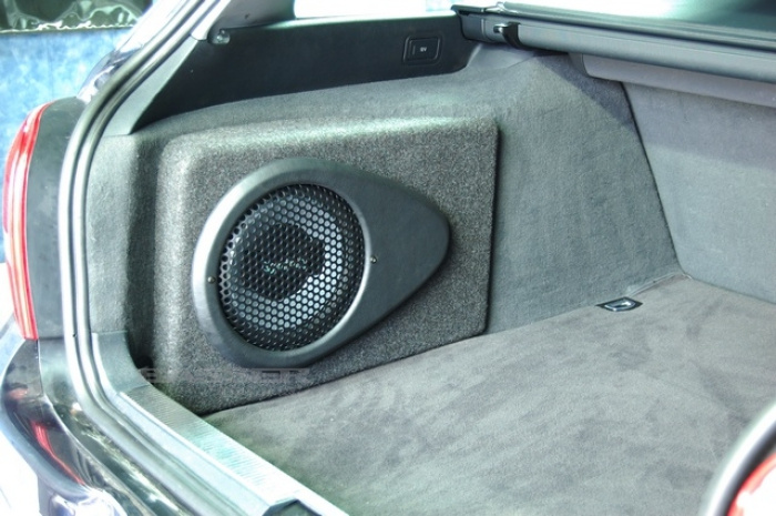 Leeres Bassgehäuse Audi A4 Avant 95-00