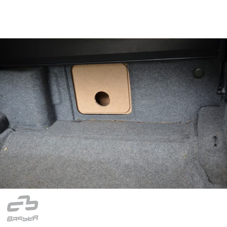 Leeres Subwoofer-Gehäuse BMW 3er E46 Cabrio