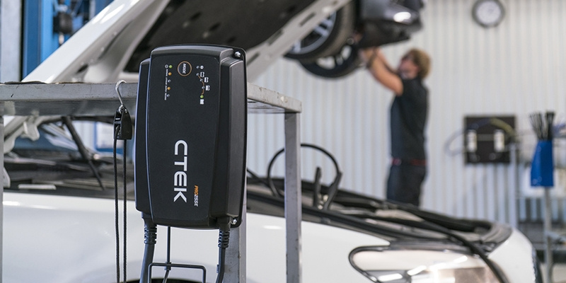 CTEK PRO 25SE