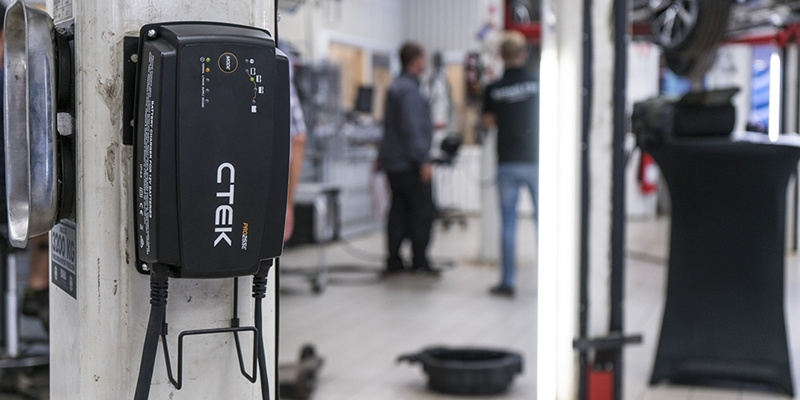 CTEK PRO 25SE