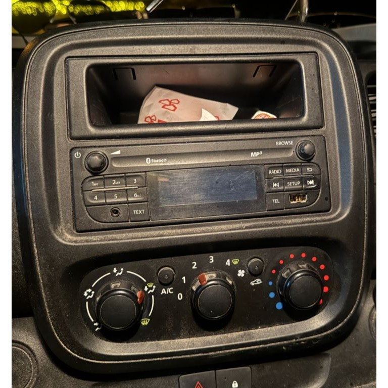 2-DIN Einbaurahmen Fiat/Nissan/Opel/Renault