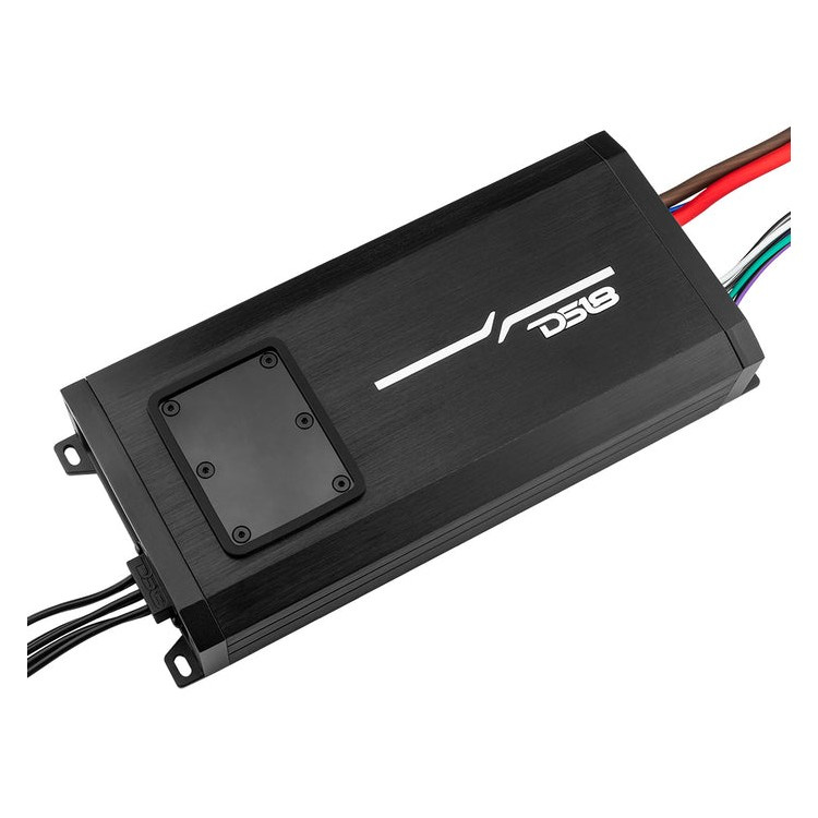 DS18 NXL-X600.4D, kompakter 4-Kanal-Marine-Endstufe