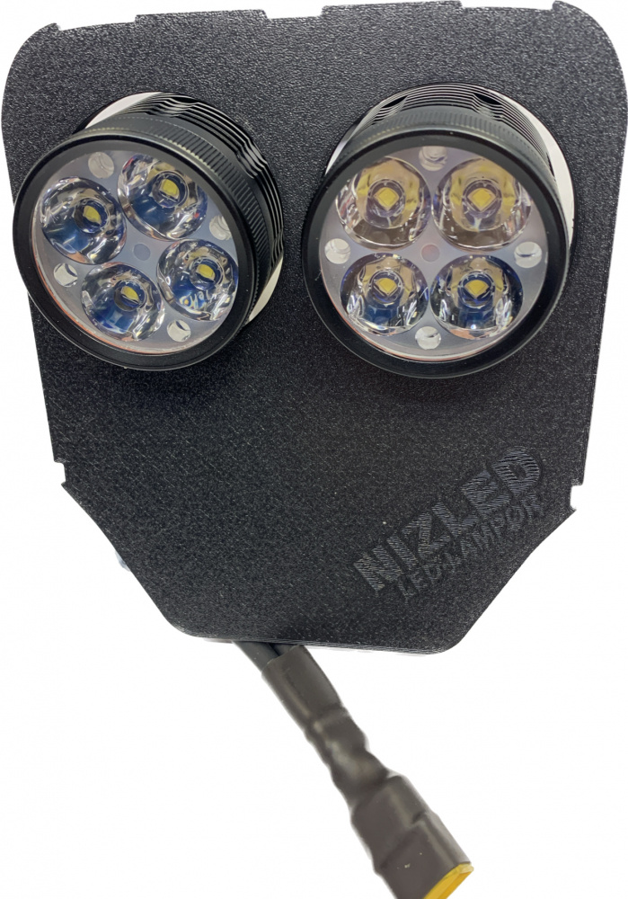 Doppelte Lampenhalterung 80 W Husqvarna 2020-2023, NIZLED R40DRL kaltweiß