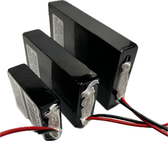 Li-Ion Akku 12,6 V (11,1) 3,5 Ah mit BMS, (Akku für die E30 (E30F) Lampe)