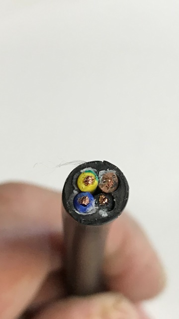 Stromkabel für LED-Lampen 4x1 mm schwarz