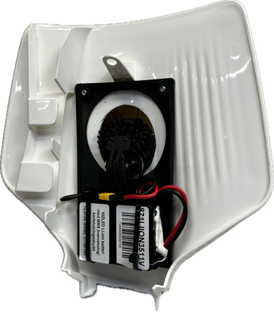 Stark Varg aktive Lampenverkleidung E30 kaltweiß, 30watt/3,5ah liion Batterie, weiß