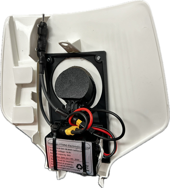 Stark Varg aktive Nizled Lampenverkleidung E40F kaltweiß- 40watt/6ah liion Batterie, weiß