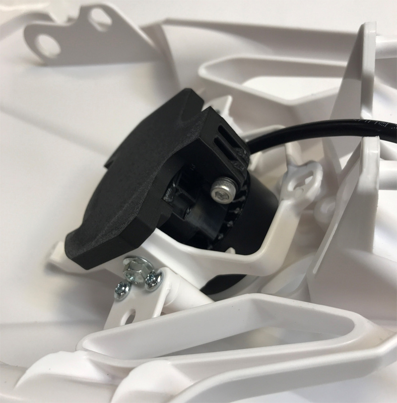 TM Racing 2020-2025, weiß, warmweiß 1xE40F5K (50 W) Lampenmaske