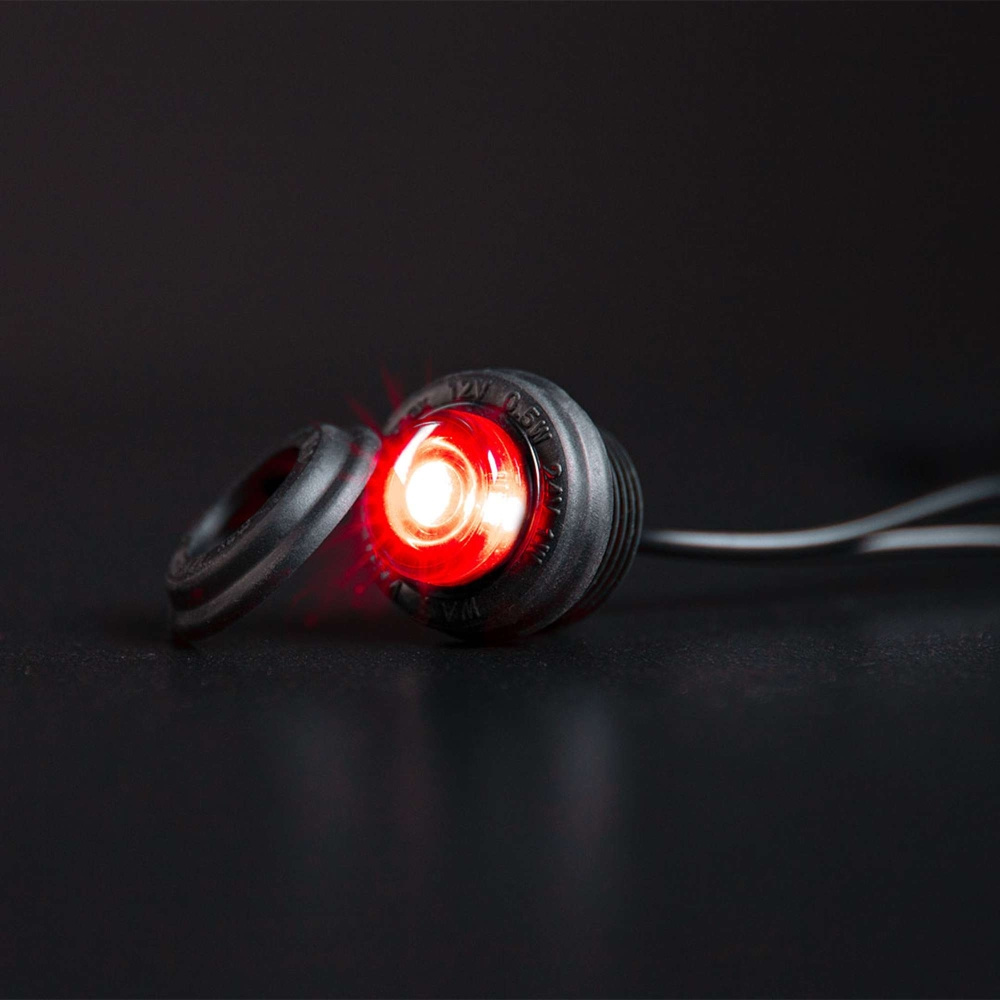 Strands Freedom Black Raven Positionslicht Rot