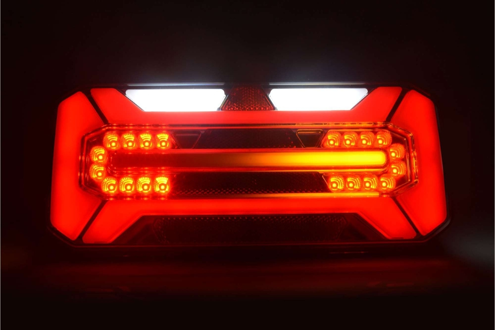Strands 5-Funktions-LED-Rücklicht - links, 12-24V DC, dynamischer Blinker, IP66/68