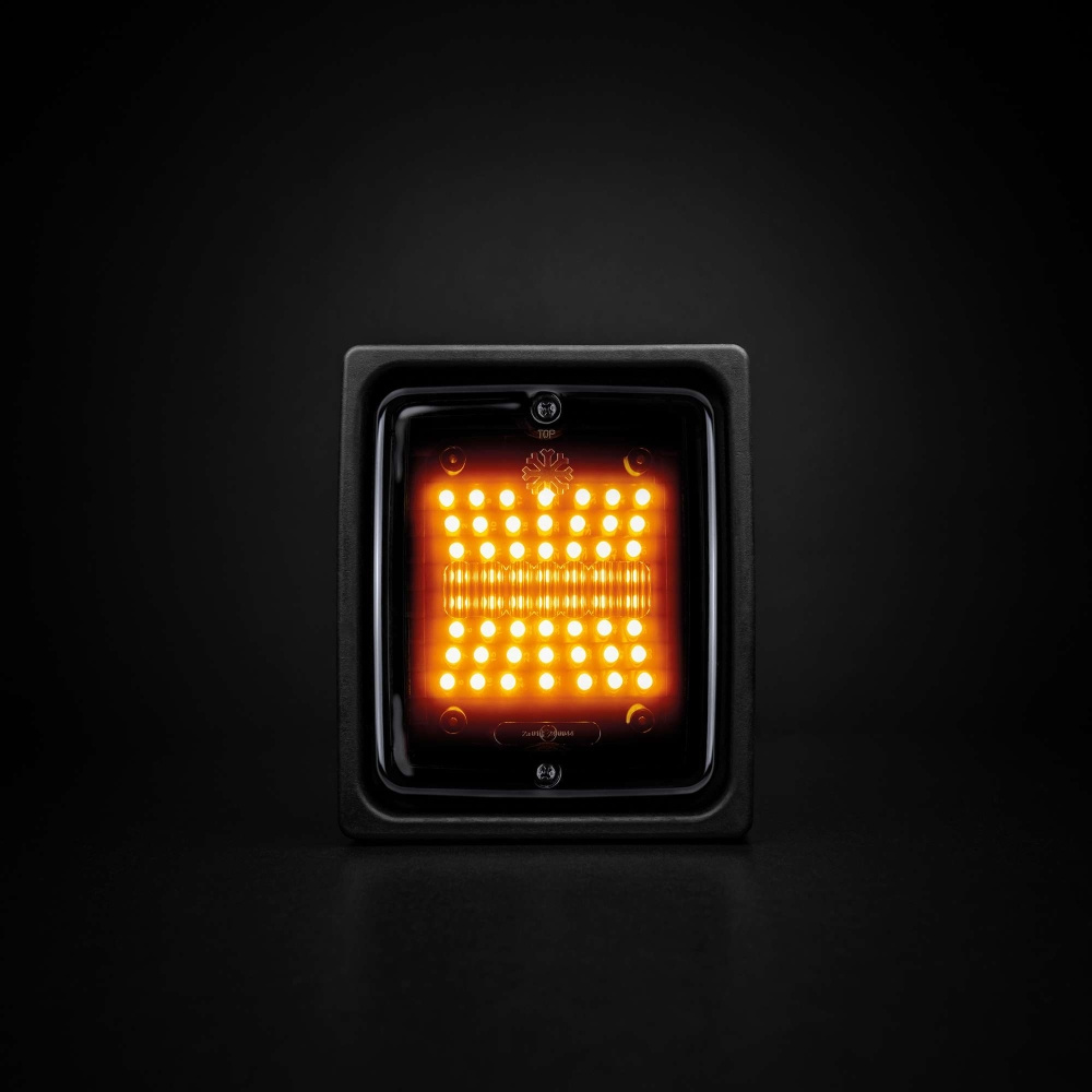 Strands Dark Knight Square Ize LED, Blinker