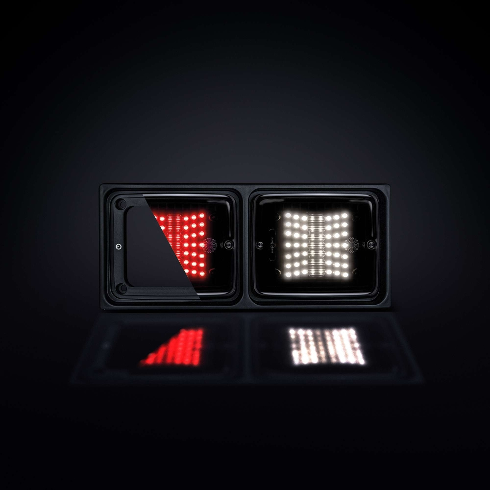 Strands Ize LED Frame Double- Horizontal
