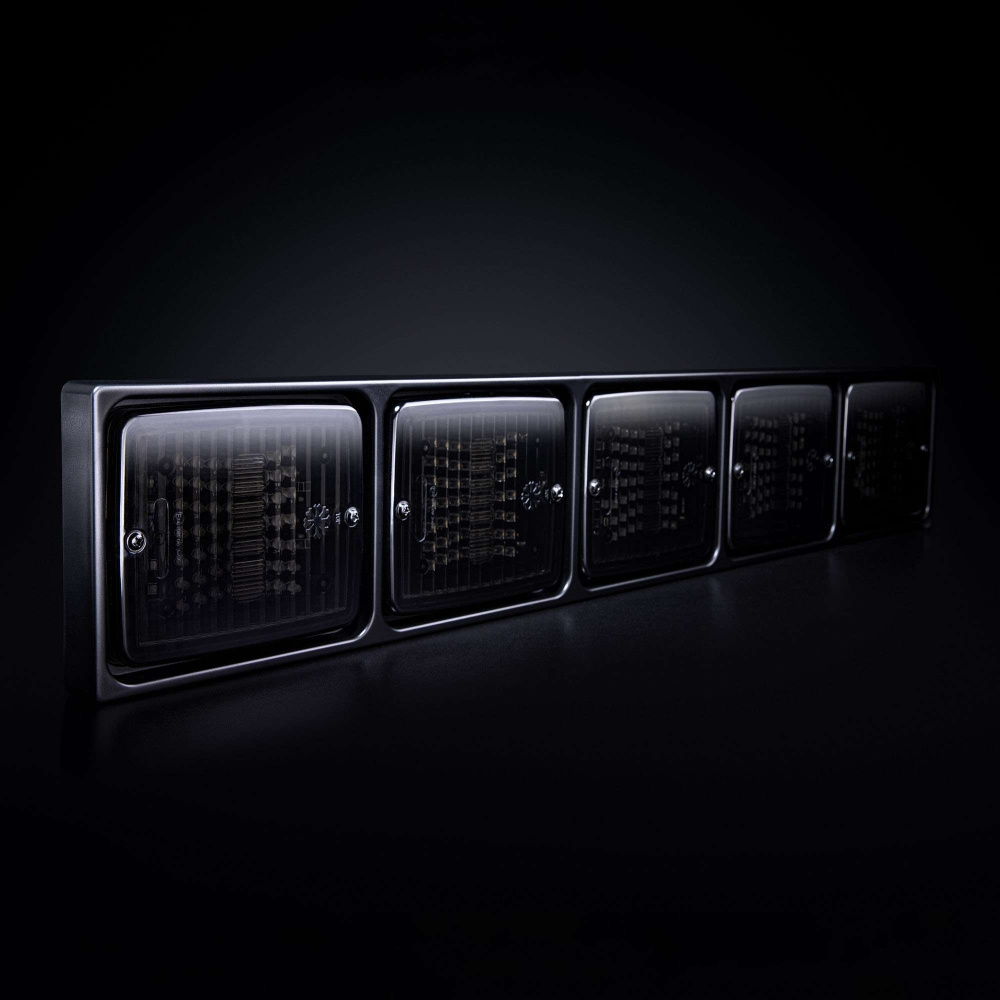 Strands Ize LED Frame 5Xsquare