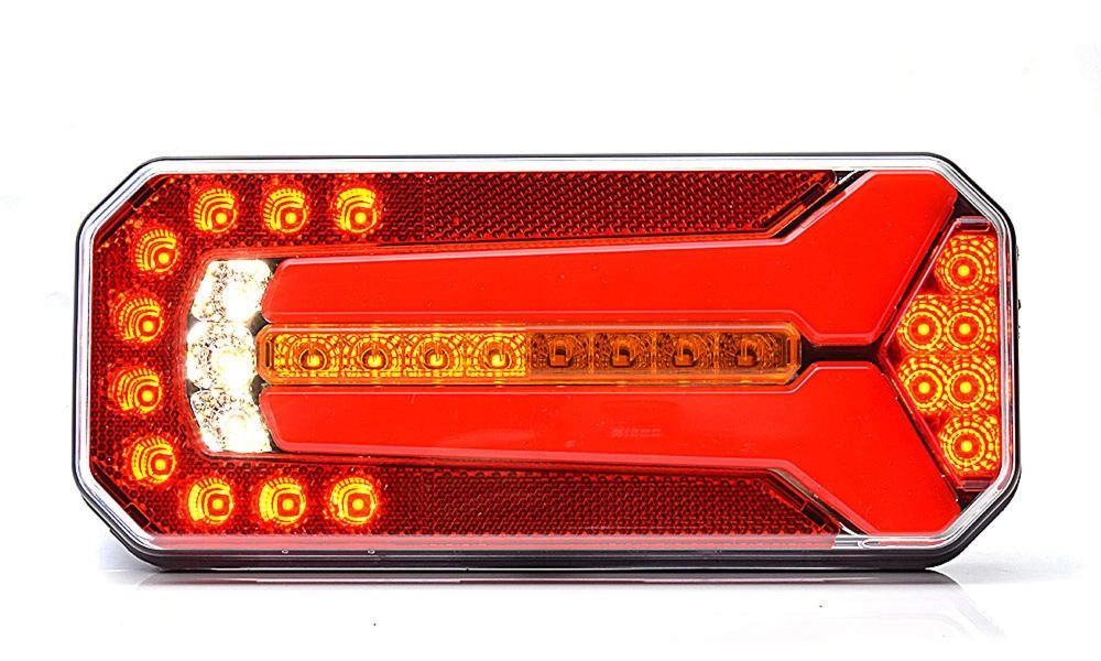 Strands LED Rückleuchte universal 12-24V, 5 Funktionen. Dynamischer Blinker
