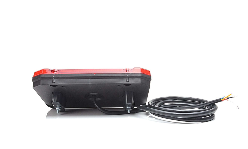 Strands Rückleuchte 5 Kammer LED links, 12-24V DC Rück, Bremse, Rückfahr, Nebel, Blinker