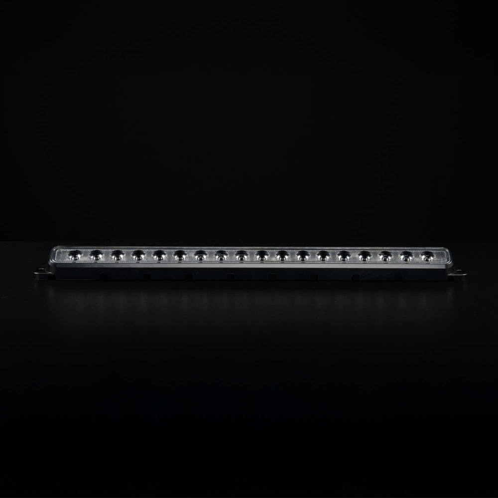 Strands NUUK E-Line Szenenlicht 80W