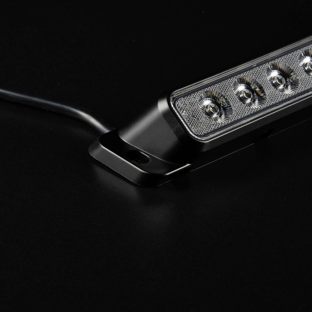 Strands NUUK E-Line Szenenlicht 80W