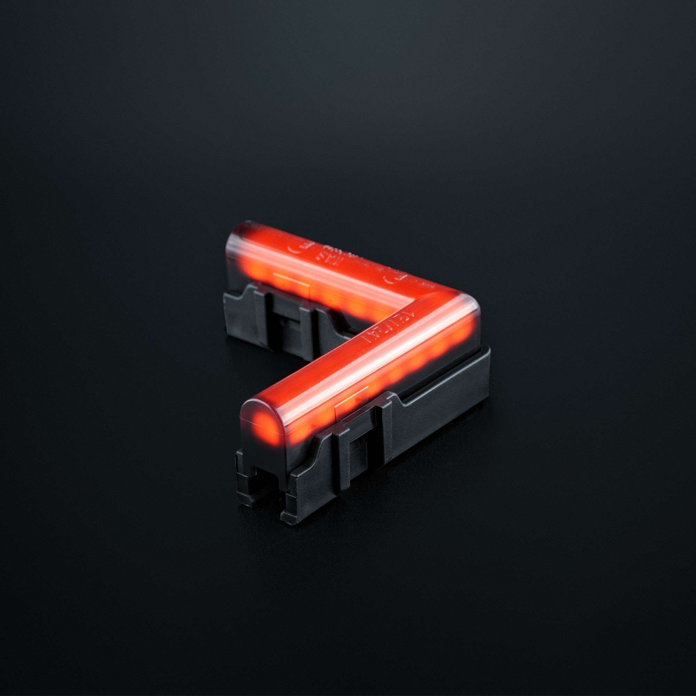 Strands Freedom Dark Line rotes Eck-Positionslicht