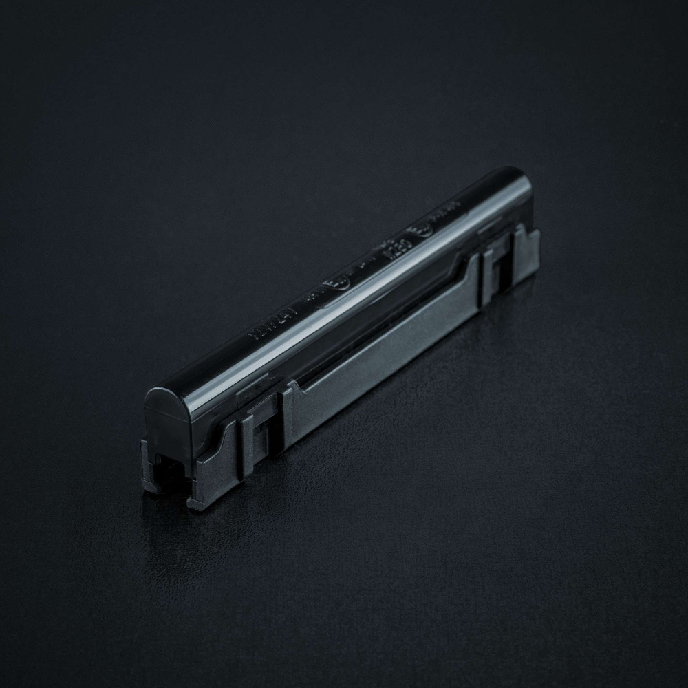Strands Freedom Dark Line weißes Positionslicht