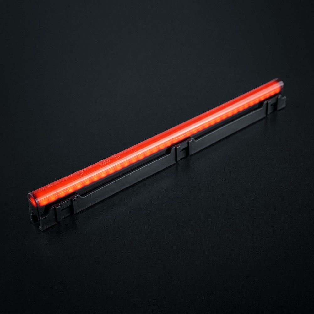 Strands Freedom Dark Line rotes langes Positionslicht