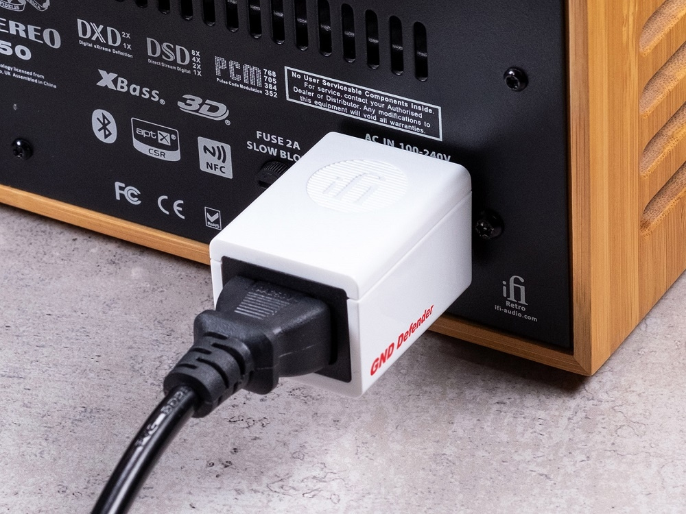iFi Audio GND Defender, Masseschleifen-Unterbrecher