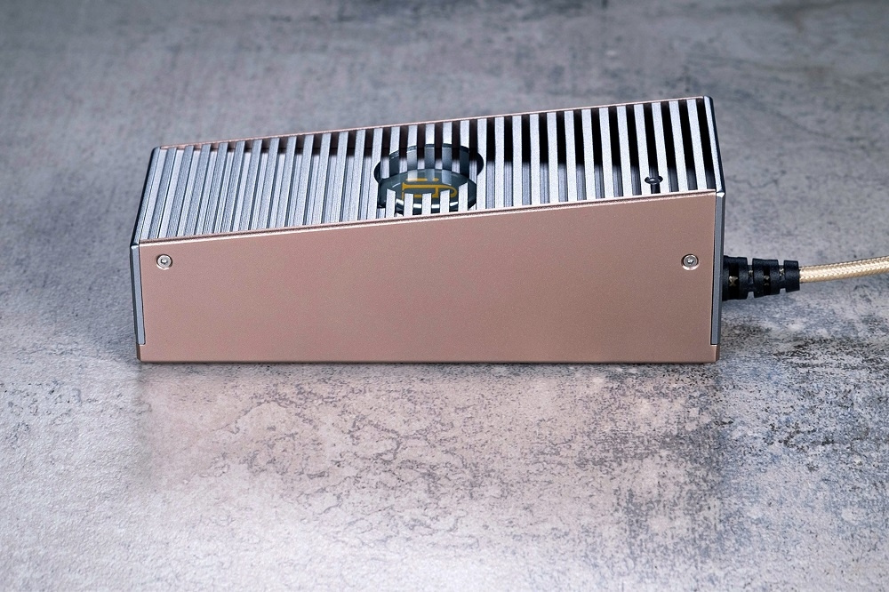 iFi Audio iPower Elite Netzteil, 12V / 4A
