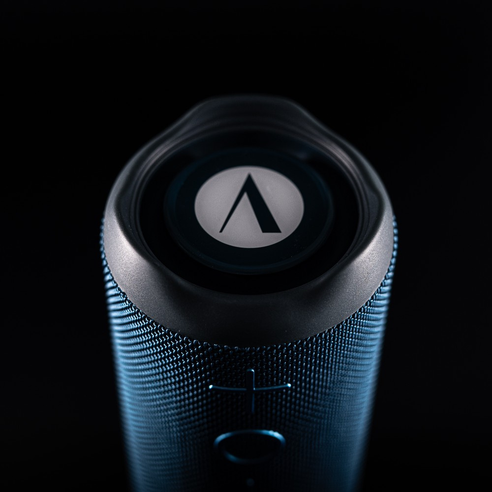 Arcsound EDGE Sapphire Blue leistungsstarker tragbarer Lautsprecher mit Bluetooth
